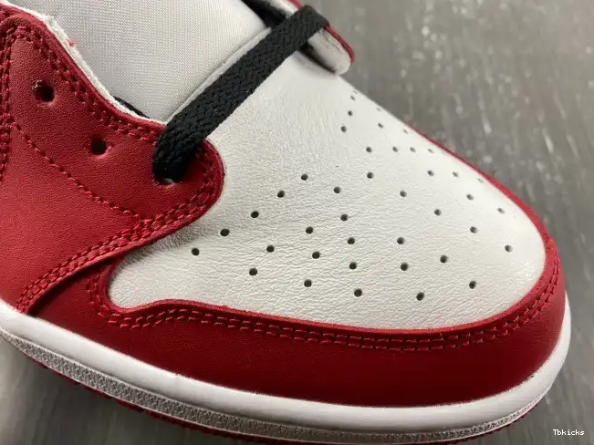 Reps TBK Retro 705329-600 1 Jordan Low Air Chicago 0625